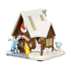 Winter Retreat Holiday Pokémon Village Figure